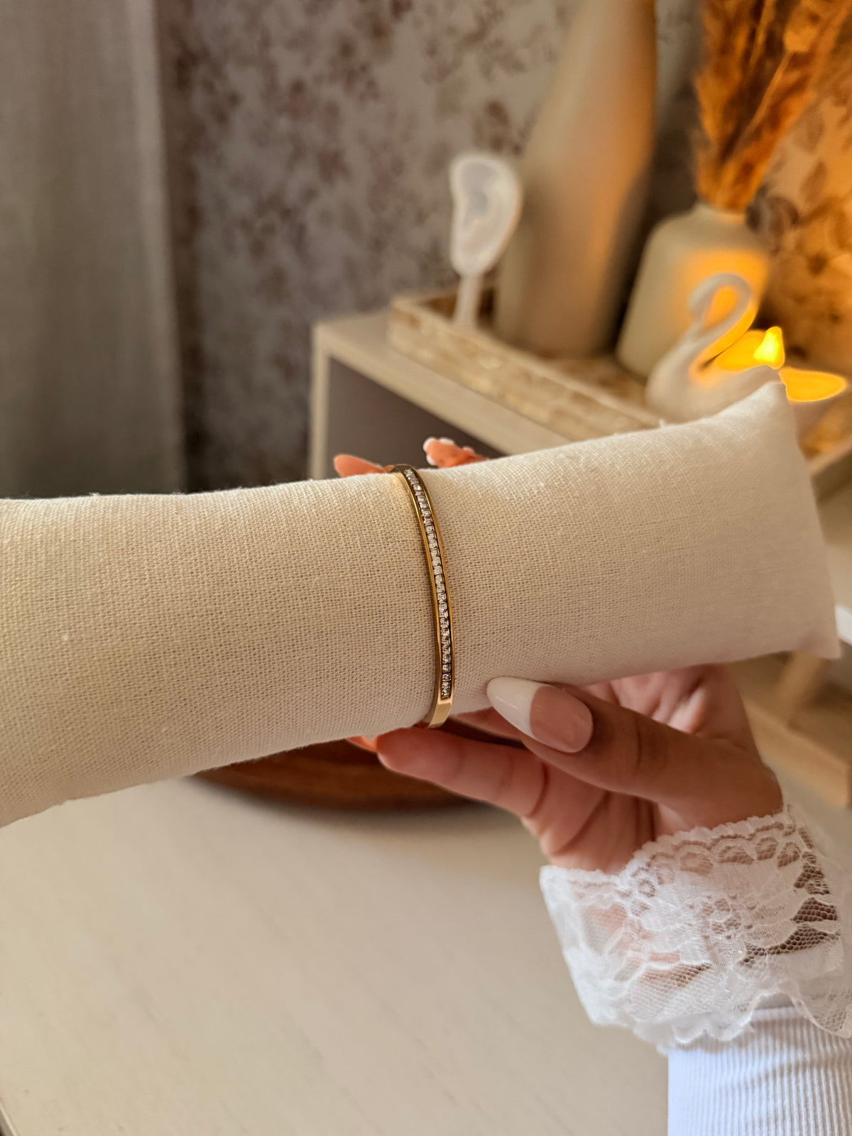 The Shimmer Bangle